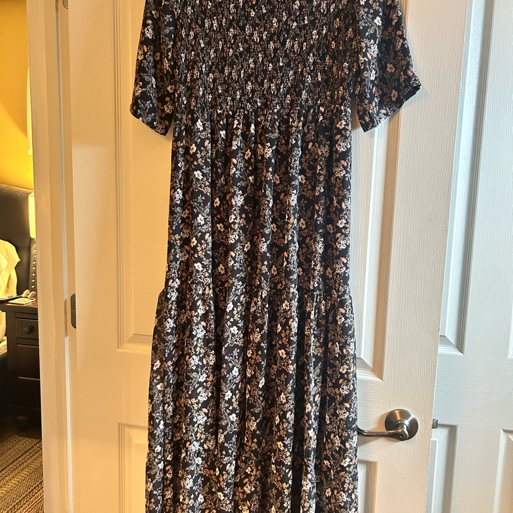 Floral Black Maxi Dress!!